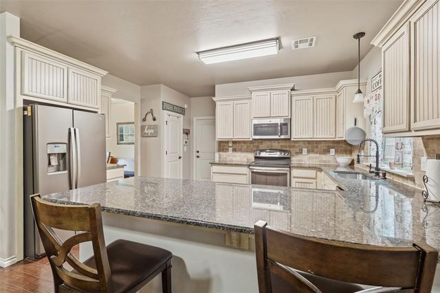 20301 Bow Xing, Newalla, OK 74857