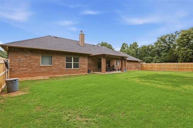 20301 Bow Xing, Newalla, OK 74857