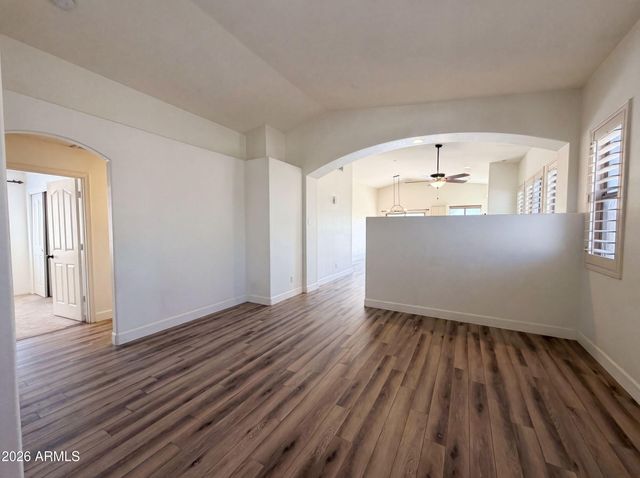 3951 E TIMBERLINE Road, Gilbert, AZ 85297