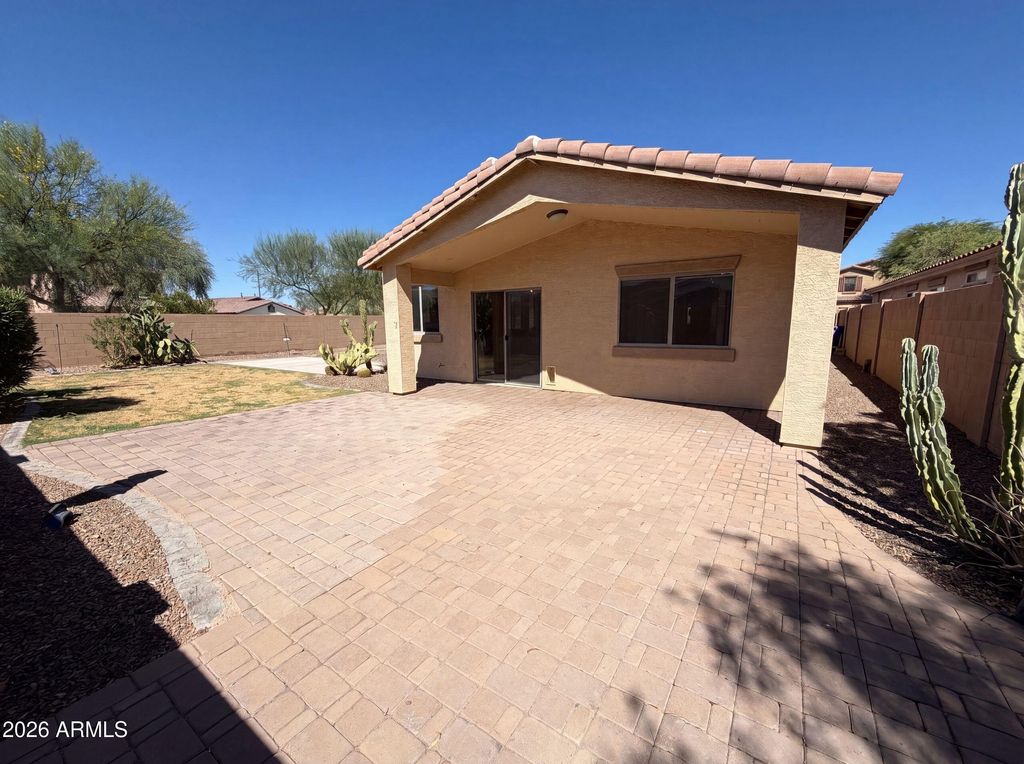 3951 E TIMBERLINE Road, Gilbert, AZ 85297 — photo 5