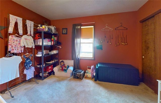 511 S Clay Street, Nevada, MO 64772