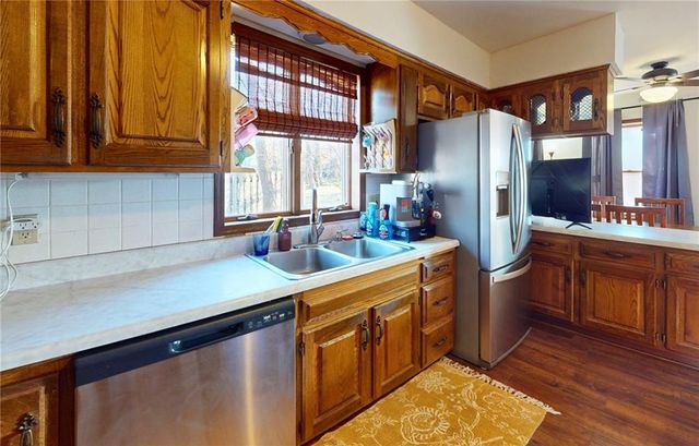 511 S Clay Street, Nevada, MO 64772