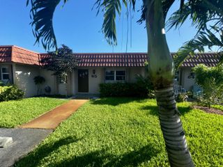 5725 E Fernley Dr Drive E 65, West Palm Beach, FL 33415