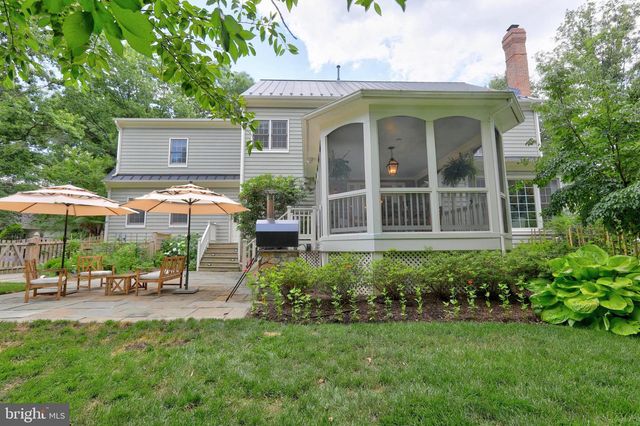 1401 HARLE PL SW, Leesburg, VA 20175