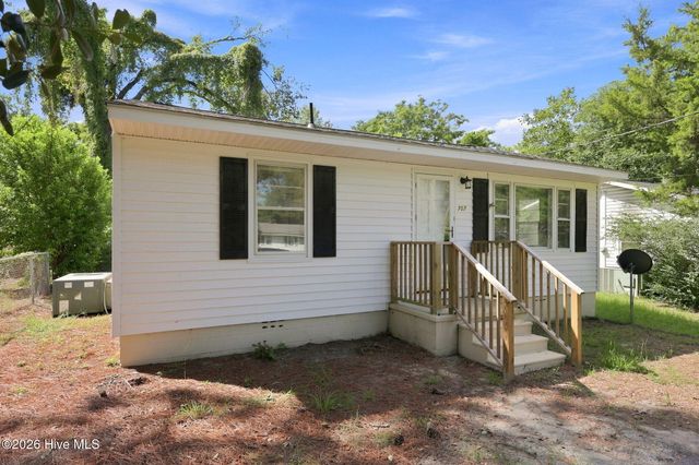 707 Veda Street, Fayetteville, NC 28306