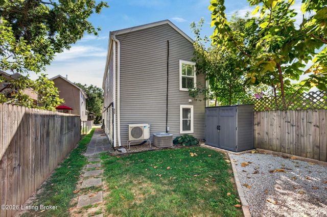 829 E Chestnut St, Louisville, KY 40204