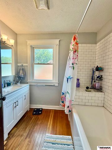 226 S 29th Street, Lincoln, NE 68510
