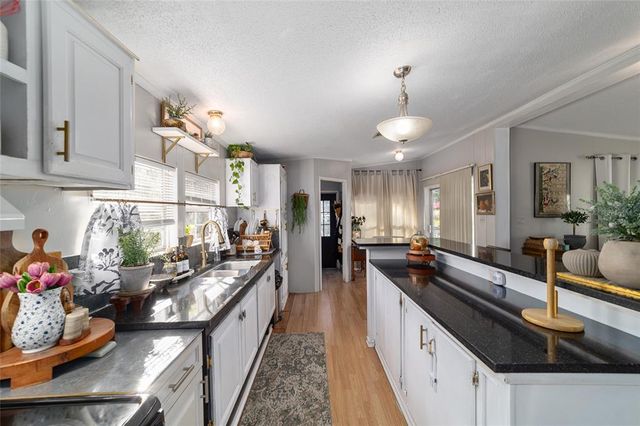 12865 SE 47TH AVENUE, Belleview, FL 34420