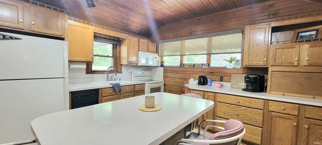 3030 S Michigan Street, South Bend, IN 46614