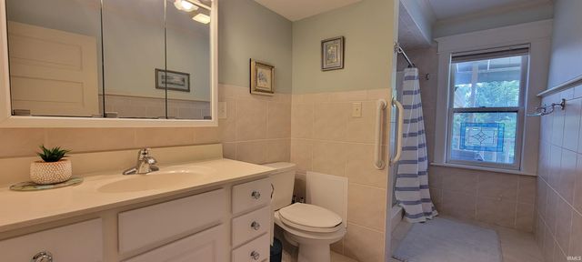 3030 S Michigan Street, South Bend, IN 46614