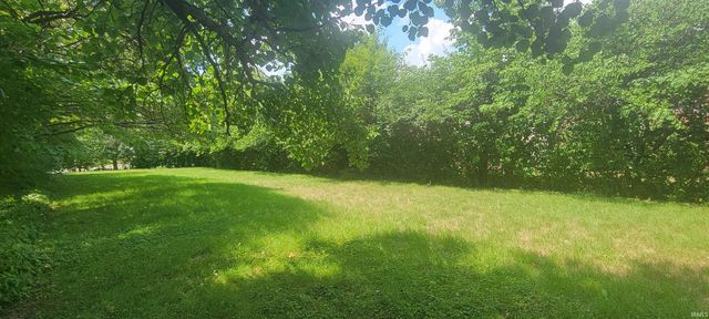 3030 S Michigan Street, South Bend, IN 46614