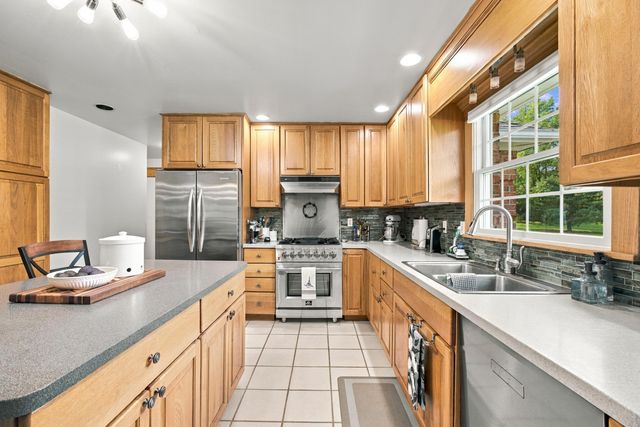 6100 Mast Road, Webster Twp, MI 48130