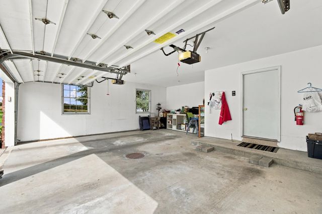 6100 Mast Road, Webster Twp, MI 48130