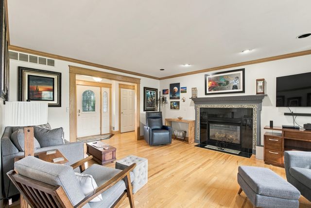 6100 Mast Road, Webster Twp, MI 48130