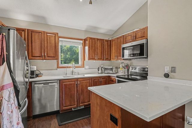 1306 Boardwalk Place, Minneapolis, MN 55411