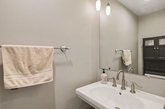 1306 Boardwalk Place, Minneapolis, MN 55411