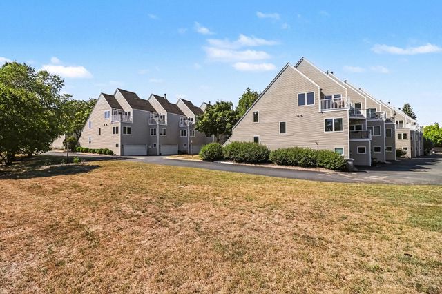 1306 Boardwalk Place, Minneapolis, MN 55411