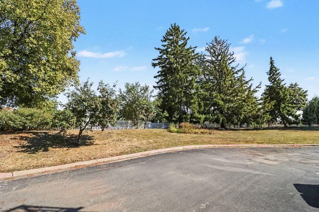 1306 Boardwalk Place, Minneapolis, MN 55411