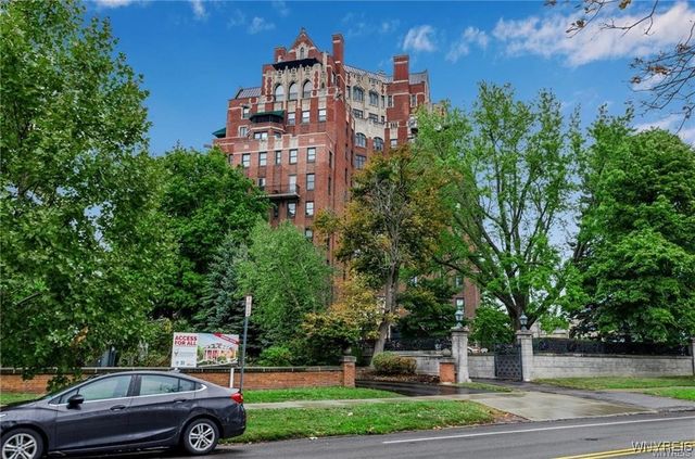 800 West Ferry Street 2CC, Buffalo, NY 14222