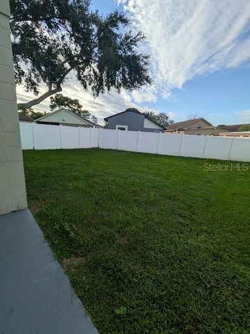 7840 GILLINGHAM COURT, Orlando, FL 32825