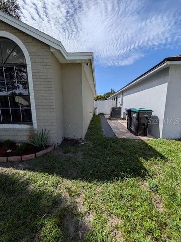 7840 GILLINGHAM COURT, Orlando, FL 32825