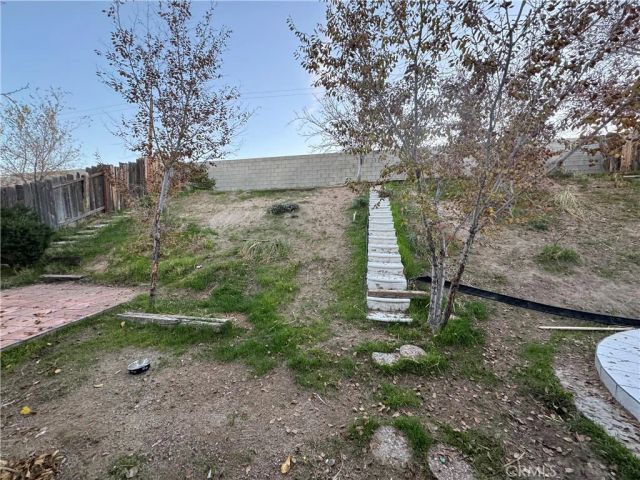 1160 Garnet, Palmdale, CA 93550