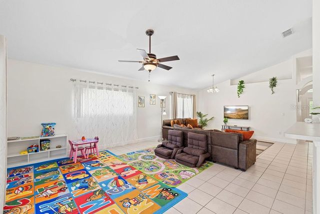 620 OLD BRIDGE CIRCLE, Davenport, FL 33897