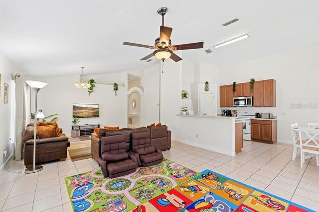 620 OLD BRIDGE CIRCLE, Davenport, FL 33897