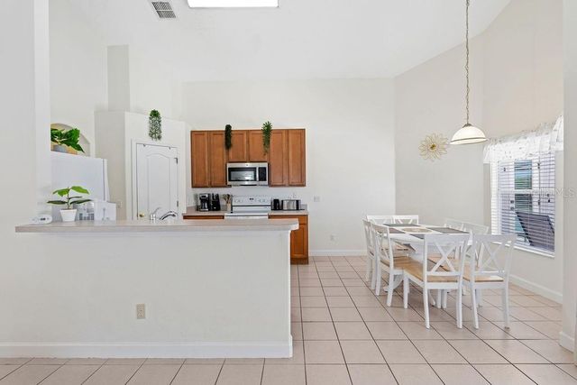 620 OLD BRIDGE CIRCLE, Davenport, FL 33897