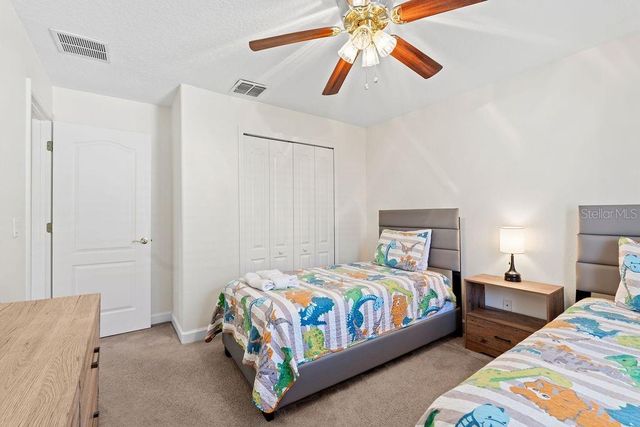 620 OLD BRIDGE CIRCLE, Davenport, FL 33897