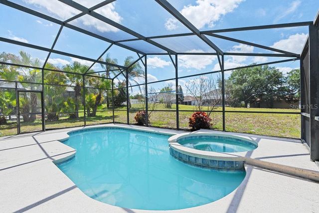 620 OLD BRIDGE CIRCLE, Davenport, FL 33897