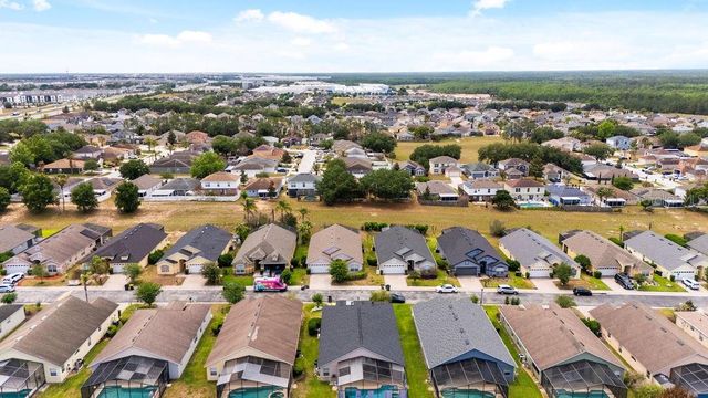620 OLD BRIDGE CIRCLE, Davenport, FL 33897