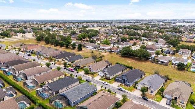 620 OLD BRIDGE CIRCLE, Davenport, FL 33897