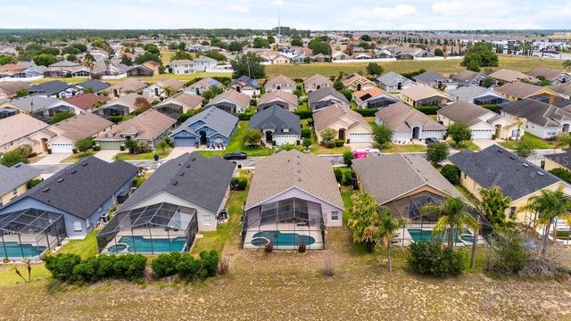 620 OLD BRIDGE CIRCLE, Davenport, FL 33897