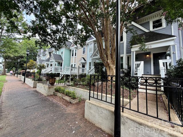 312 W 10th Street, Charlotte, NC 28202