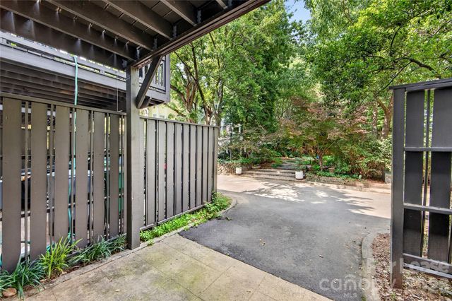 312 W 10th Street, Charlotte, NC 28202
