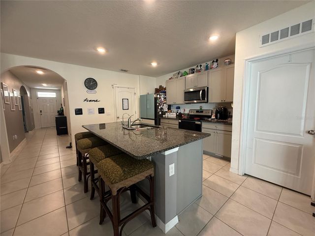 5696 GALLOPING DRIVE, Apopka, FL 32712