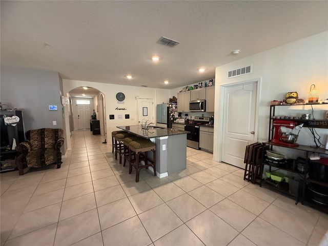 5696 GALLOPING DRIVE, Apopka, FL 32712