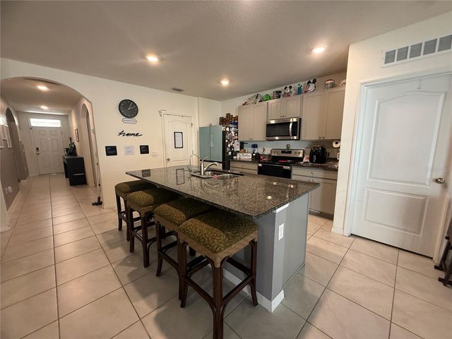 5696 GALLOPING DRIVE, Apopka, FL 32712