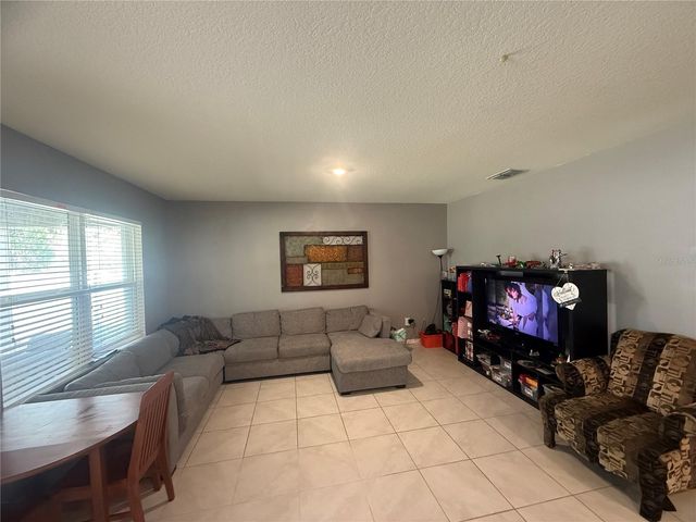 5696 GALLOPING DRIVE, Apopka, FL 32712