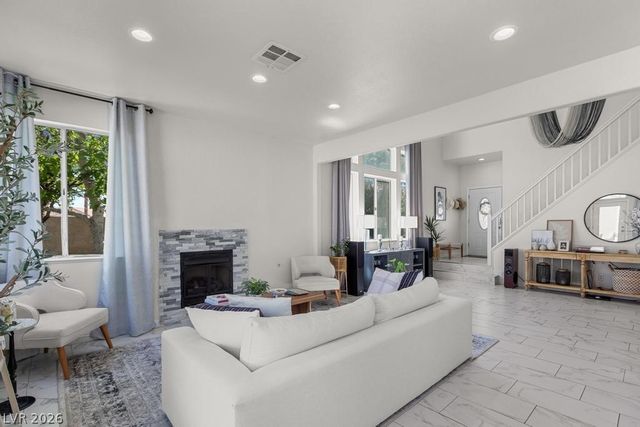 9536 Summer Rain Drive, Las Vegas, NV 89134