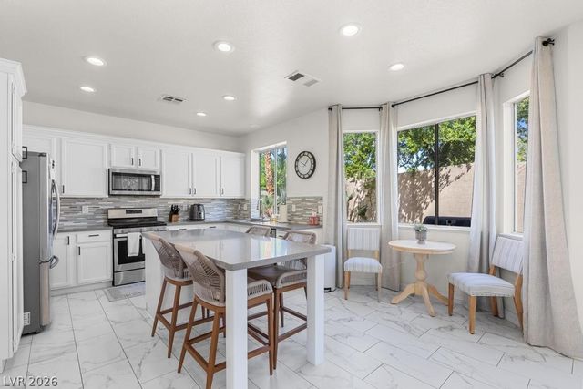 9536 Summer Rain Drive, Las Vegas, NV 89134