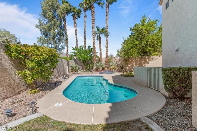 9536 Summer Rain Drive, Las Vegas, NV 89134