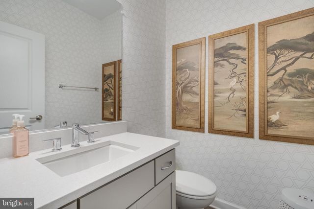 4489 LATELEAF TRL, Fairfax, VA 22030