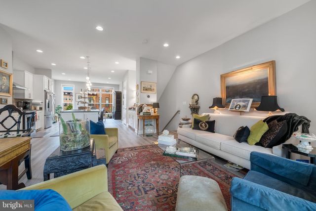 4489 LATELEAF TRL, Fairfax, VA 22030