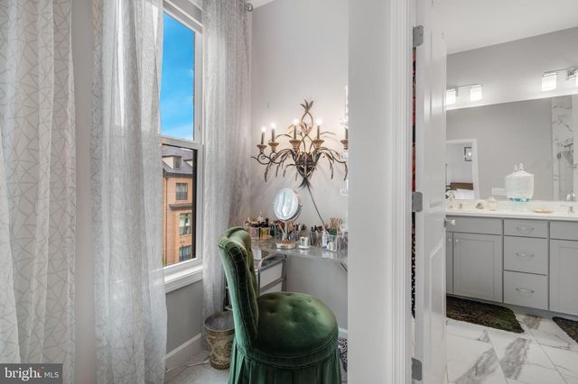 4489 LATELEAF TRL, Fairfax, VA 22030