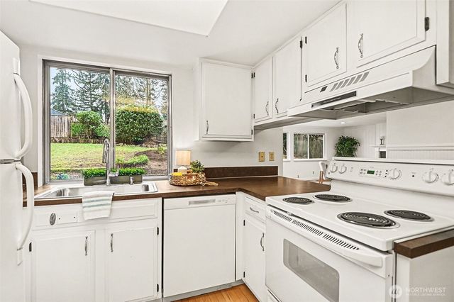 20224 11th Drive SE, Bothell, WA 98012