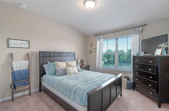 516 E Slaughter LN 402, Austin, TX 78744