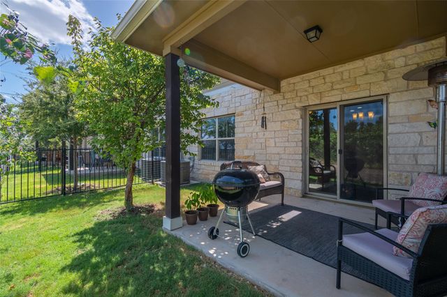 516 E Slaughter LN 402, Austin, TX 78744