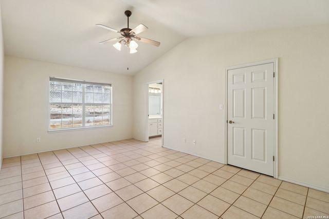 632 Oak Valley, Kerrville, TX 78028